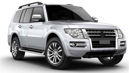 MITSUBISHI PAJERO 2015